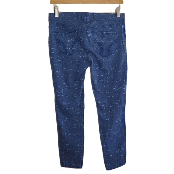 Hollister | Blue Print Skinny Cropped Jeggings Jeans Size 3 or 26 - Picture 3 of 4